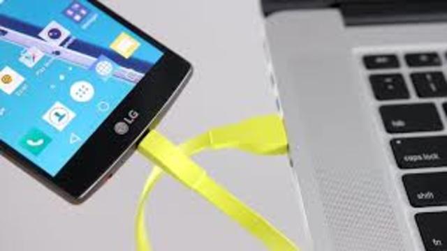 Més 'smartphones' que PC