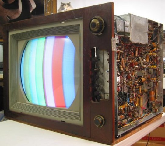 First color electronic television