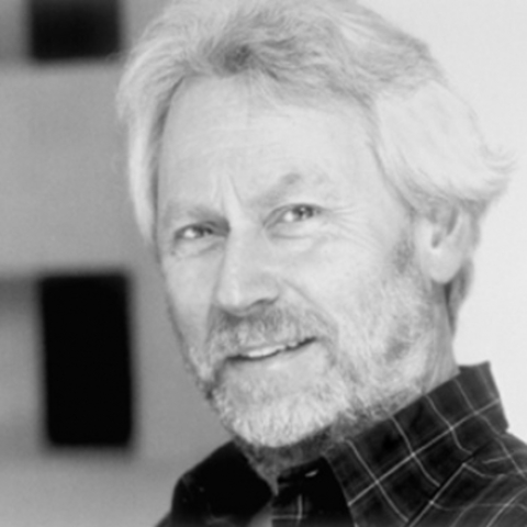 Nace Donald Judd