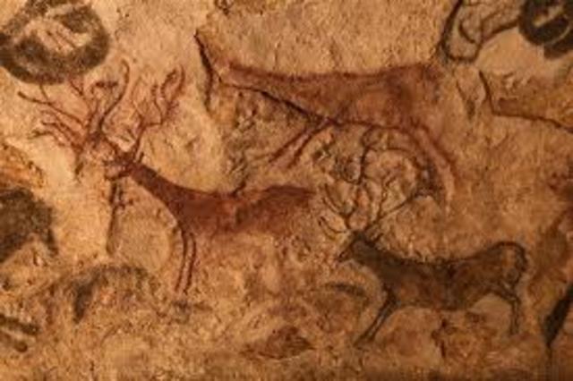 La escritura se inventa en Mesopotamia.