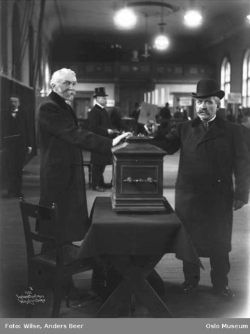 Allmenn stemmerett for menn