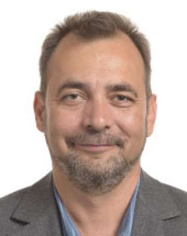 Első képvselő küldése az EP-be