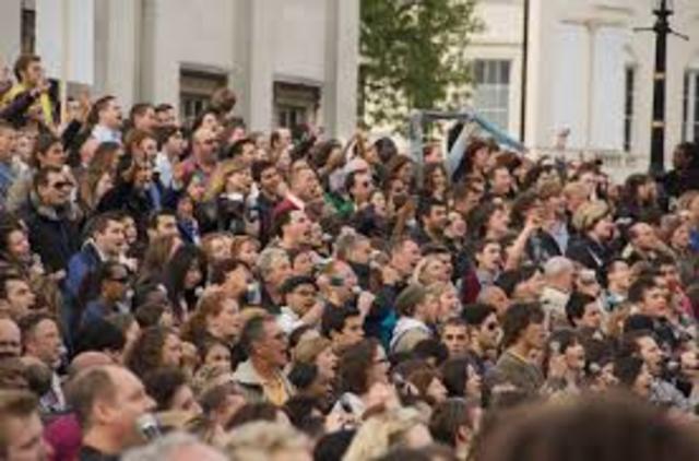 The Lytes get mobbed