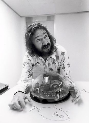 Seymour Papert designs LOGO
