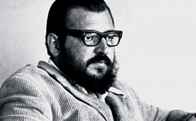 Sus estudios profecionales