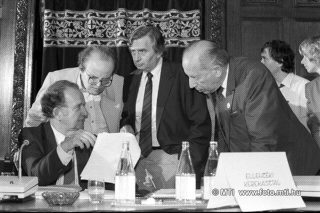 Ellenzéki Kerekasztal