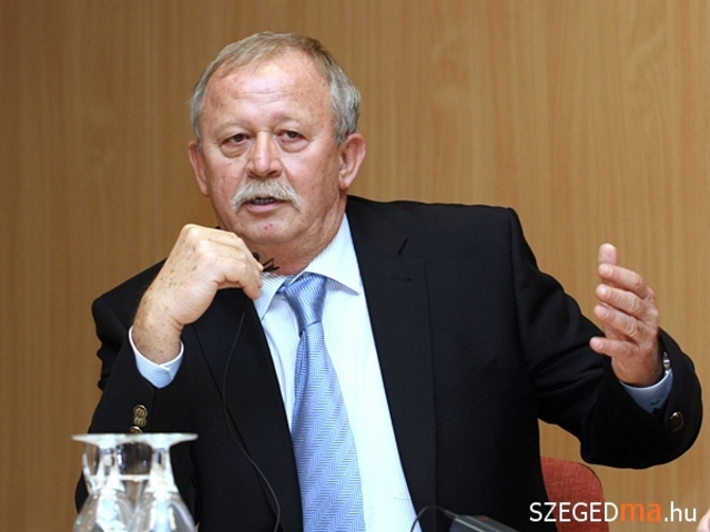 Kuncze Gábor az SZDSZ elnöke