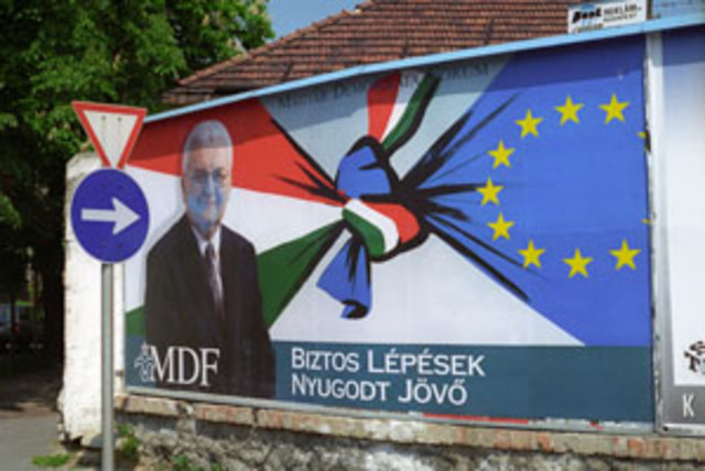 Kormánypártból ellenzéki törpepárt