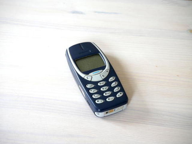MI PRIMER CELULAR