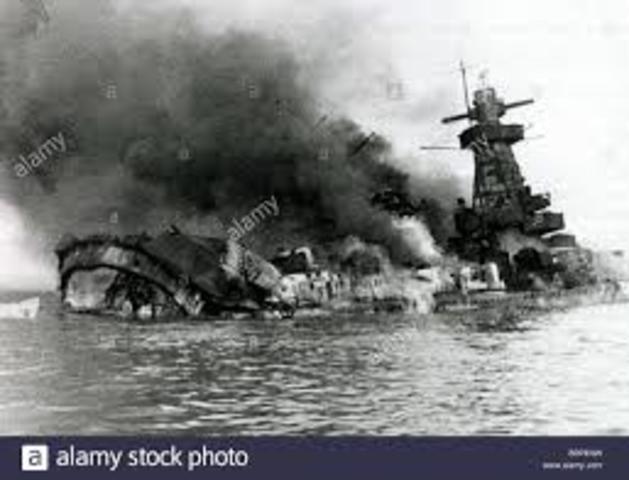 Germans start sinking ships