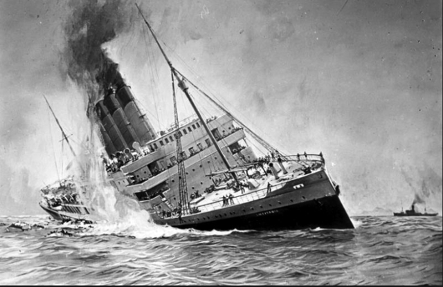 Lusitania sinks