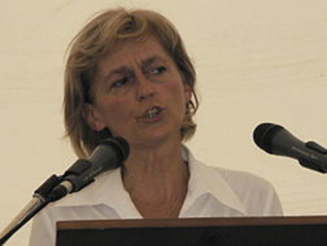 Bejutás a parlamentbe