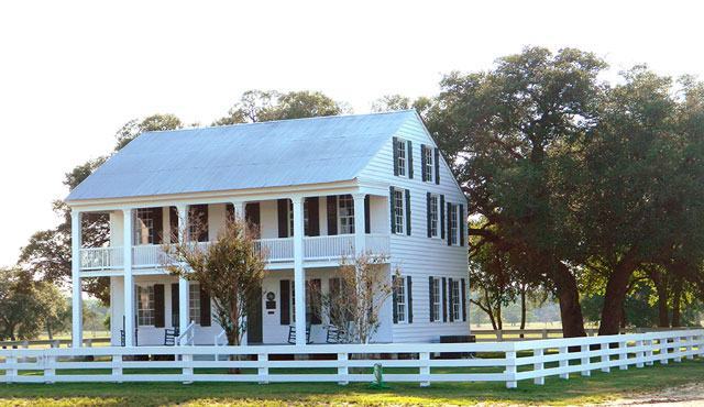 The Dickinson's move to Texas!