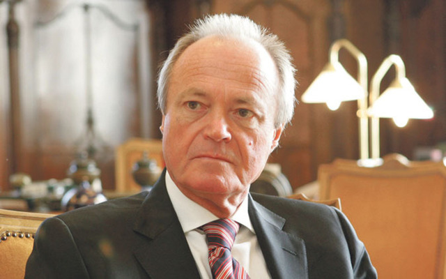 Megszűnt a bizalmuk Medgyessyben