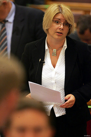 Szakítás az Mszp-vel