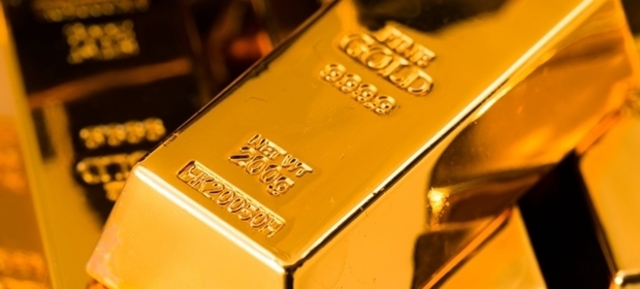 Odkrycie bogatych pokładów złota - przyspieszenie osadnictwa