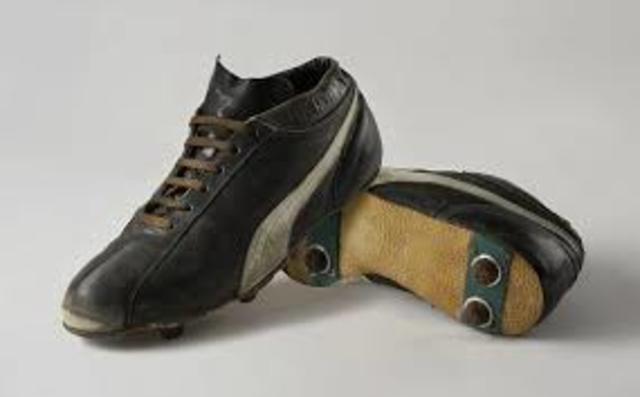 Competencia entre las nuevas marcas fabricantes de calzado para fútbol