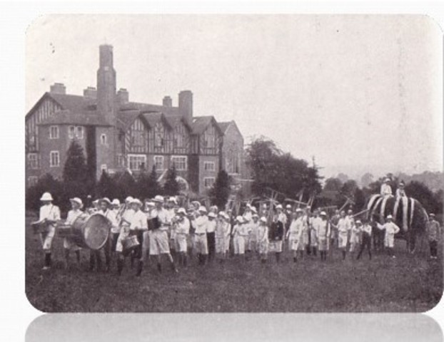 1.	 La escuela nueva