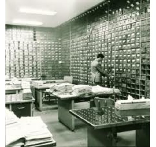 Instalación de la primera oficina informatizada