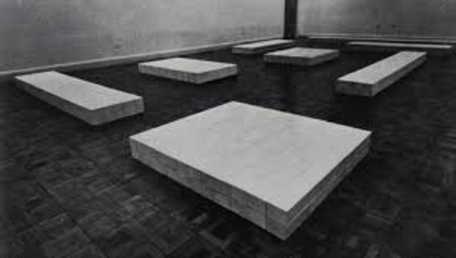 Tate Modern buys Andre's 'Equivalents' series