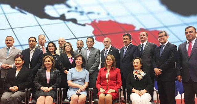 Fiscales en Latinoamérica piden que los dejen trabajar sin presiones