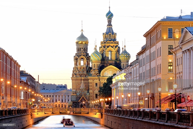 Establishing St. Petersburg