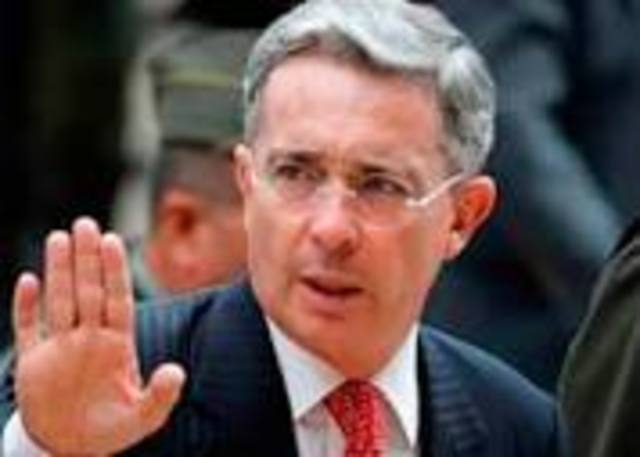 Gobierno De Álvaro Uribe Velez