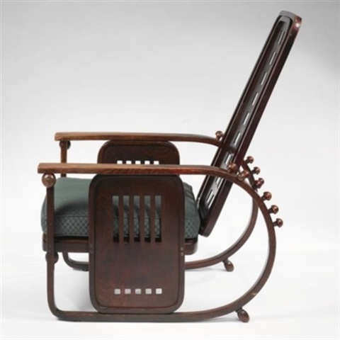 Sitzmaschine modelo n° 670 por J. Hoffman.