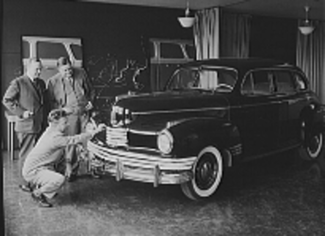 coches futuristas- Bel Geddes