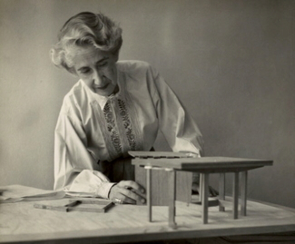 Clara Porset 1895-1981.