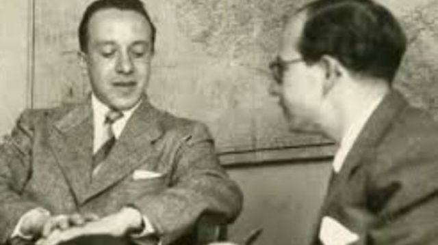 Primera escuela de diseño en México "talleres de artesanos de Carlos Lazo Del Pino".