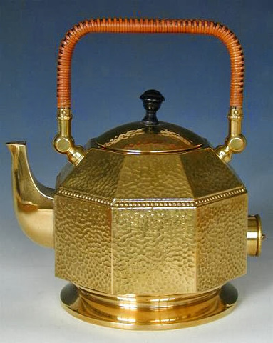 Peter Behrens Diseña Calentador Eléctrico para AEG.