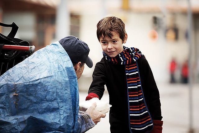 Tewolde Gives to the Poor