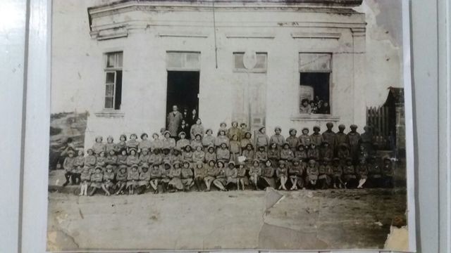 Criação e localização.