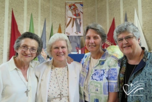 Constituciones / Restablecimieto de la Monarquía