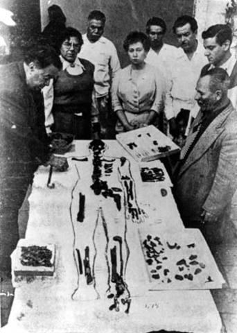 Descubren tumba de Cuauhtemoc