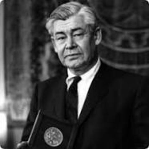 Maurice Ewing y la transmisión del sonido submarino