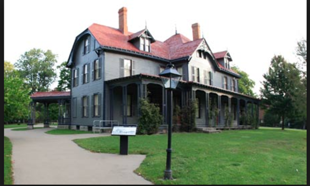 his real house is in mentor, ohio