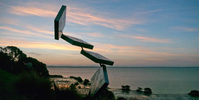 George Rickey, Column of Four Squares Eccentric Gyratory (III)