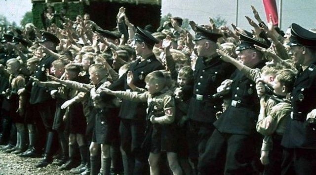 Fundación de las Juventudes Hitlerianas