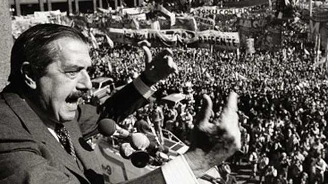Retorno de la democracia y Alfonsín presidente