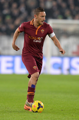 700 partidos con Roma