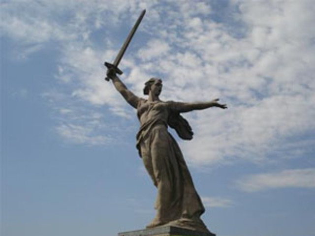 Estatua de la Madre Patria