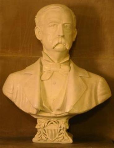 Busto de Daniel W. Voorhees