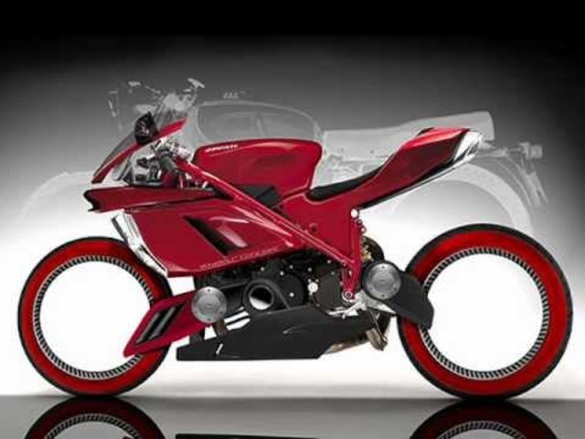 3 era de las motos del futuro (XR33polaco)