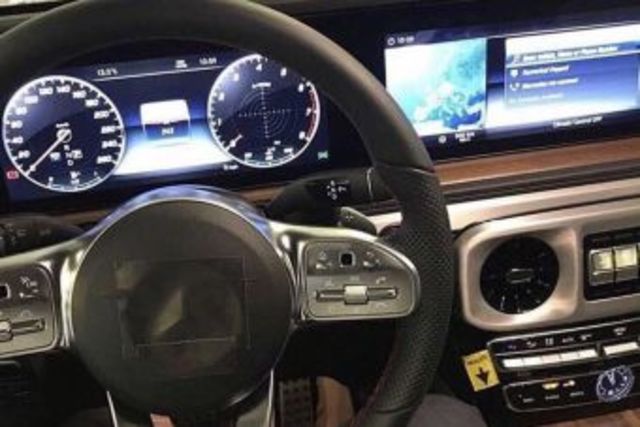 Опубликованы фотографии салона нового Гелендвагена