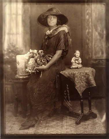 Evening Attire - James Van Der Zee