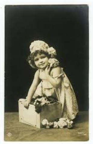 Polly and John's second child was born (Ella)