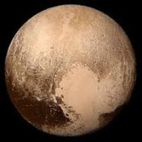 The planet Pluto was discovered by astronauts
