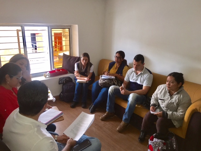 Reunión con La Gerente de la Empresa EMTIMBIO E.S.P. Ing. Cindy Mera y funcionarios